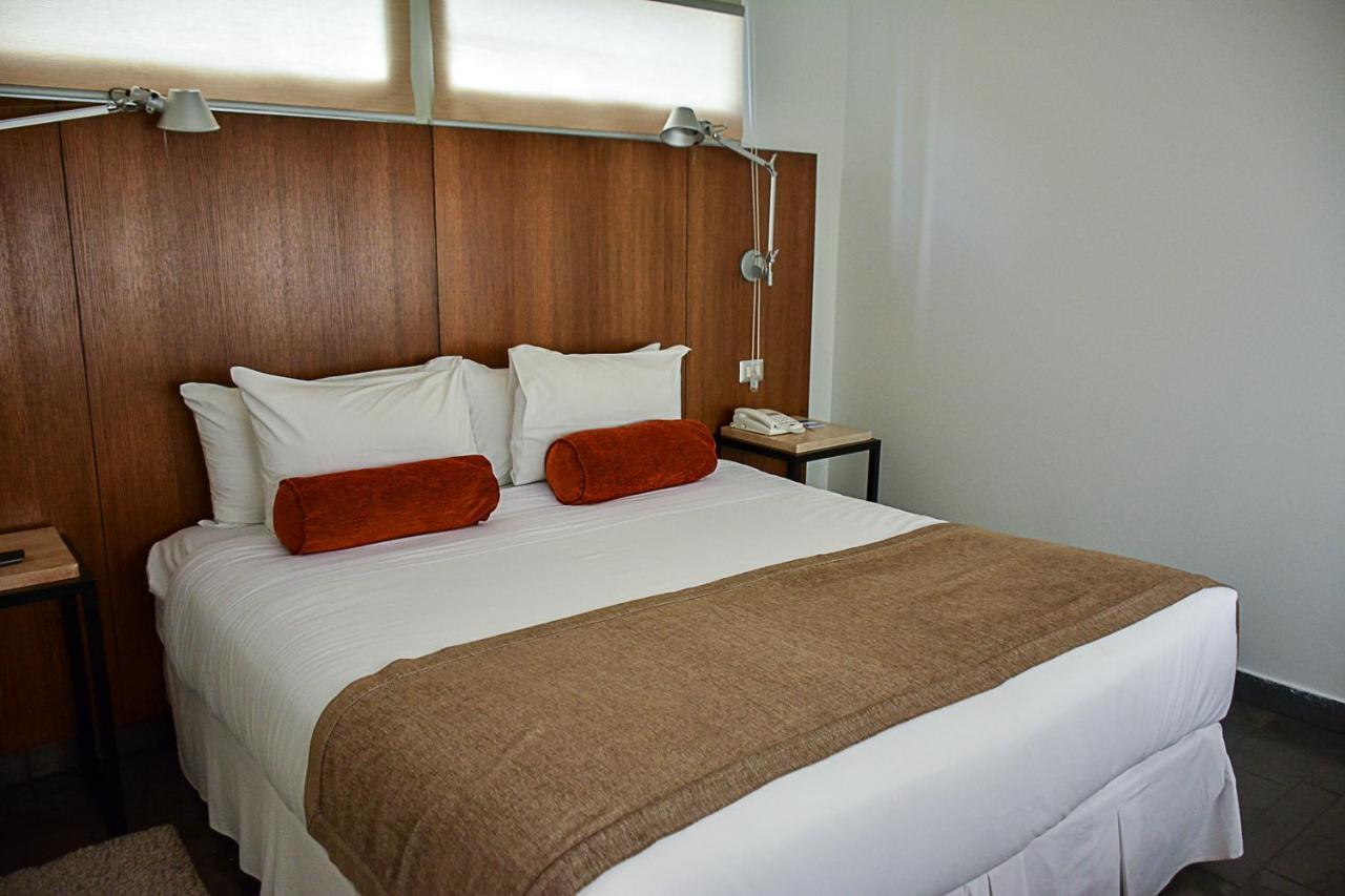 Natalino Hotel Patagonia Puerto Natales Bagian luar foto